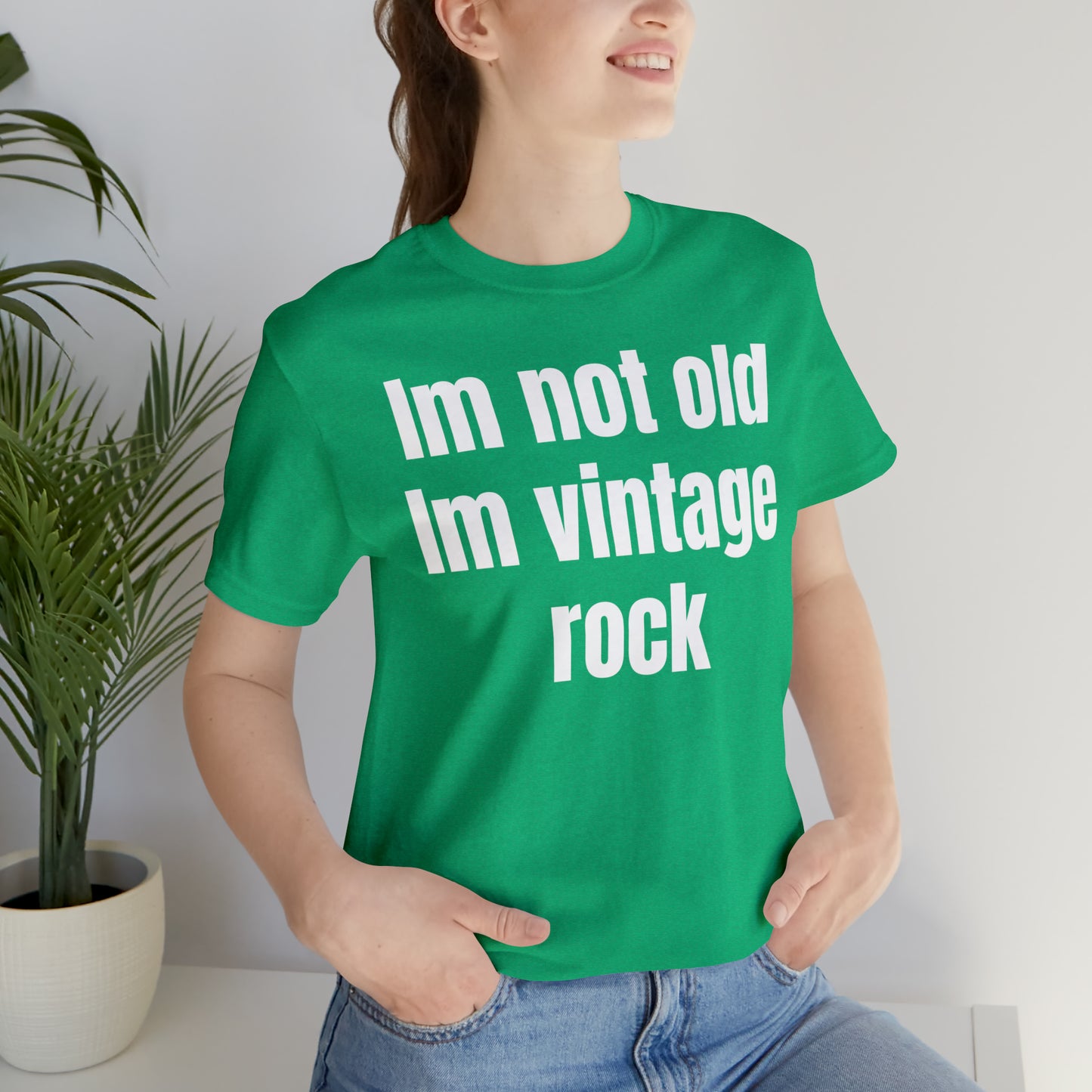 I'm Not Old I'm Vintage Rock Shirt - T-Shirt - Cool Father’s Day Shirt - Funny Dad Shirt - Father Figure Shirt - Entrepreneur - Moms - Mothers - Parenting